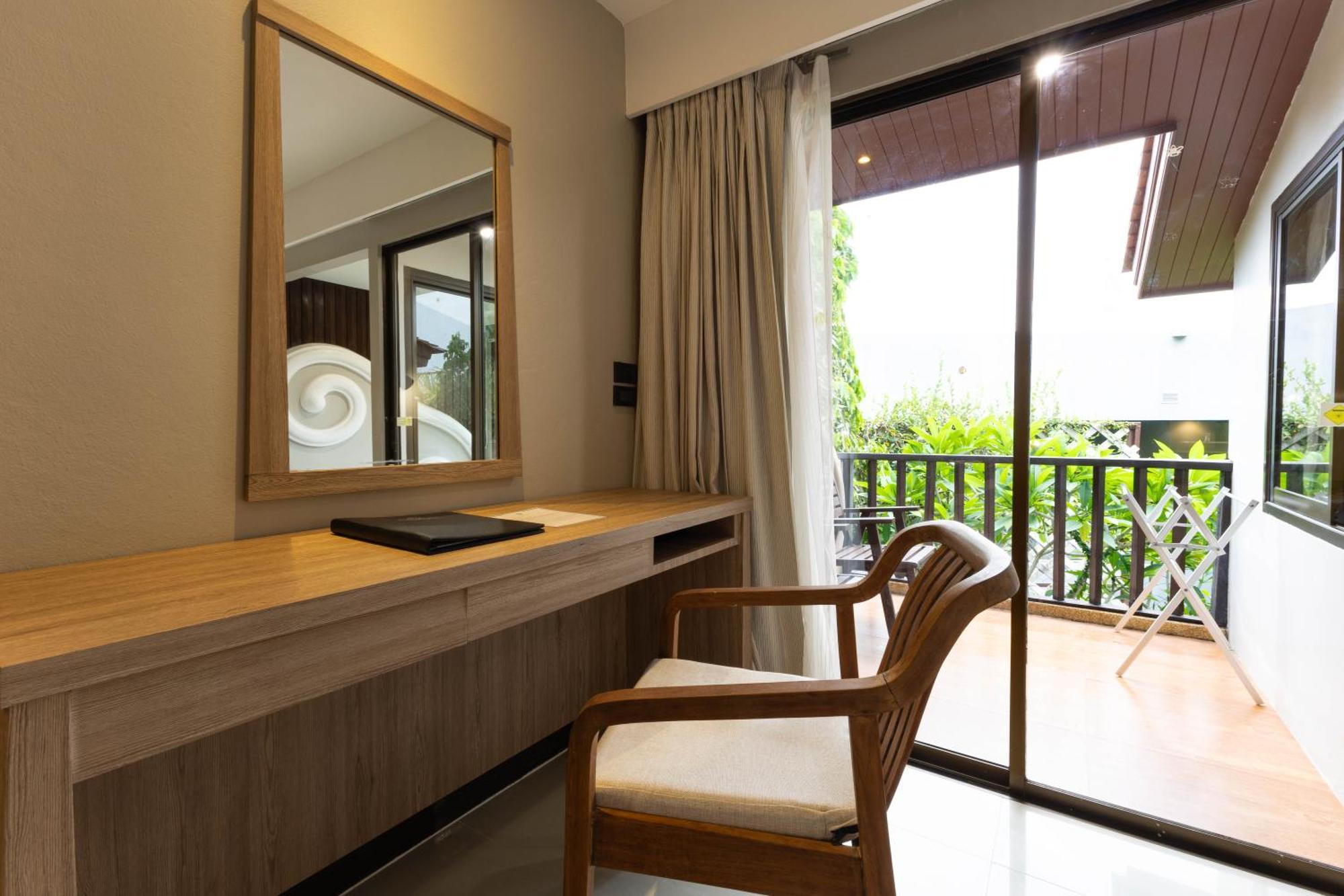 Andaman Cannacia Resort & Spa - Sha Extra Plus Kata Beach  Exterior photo