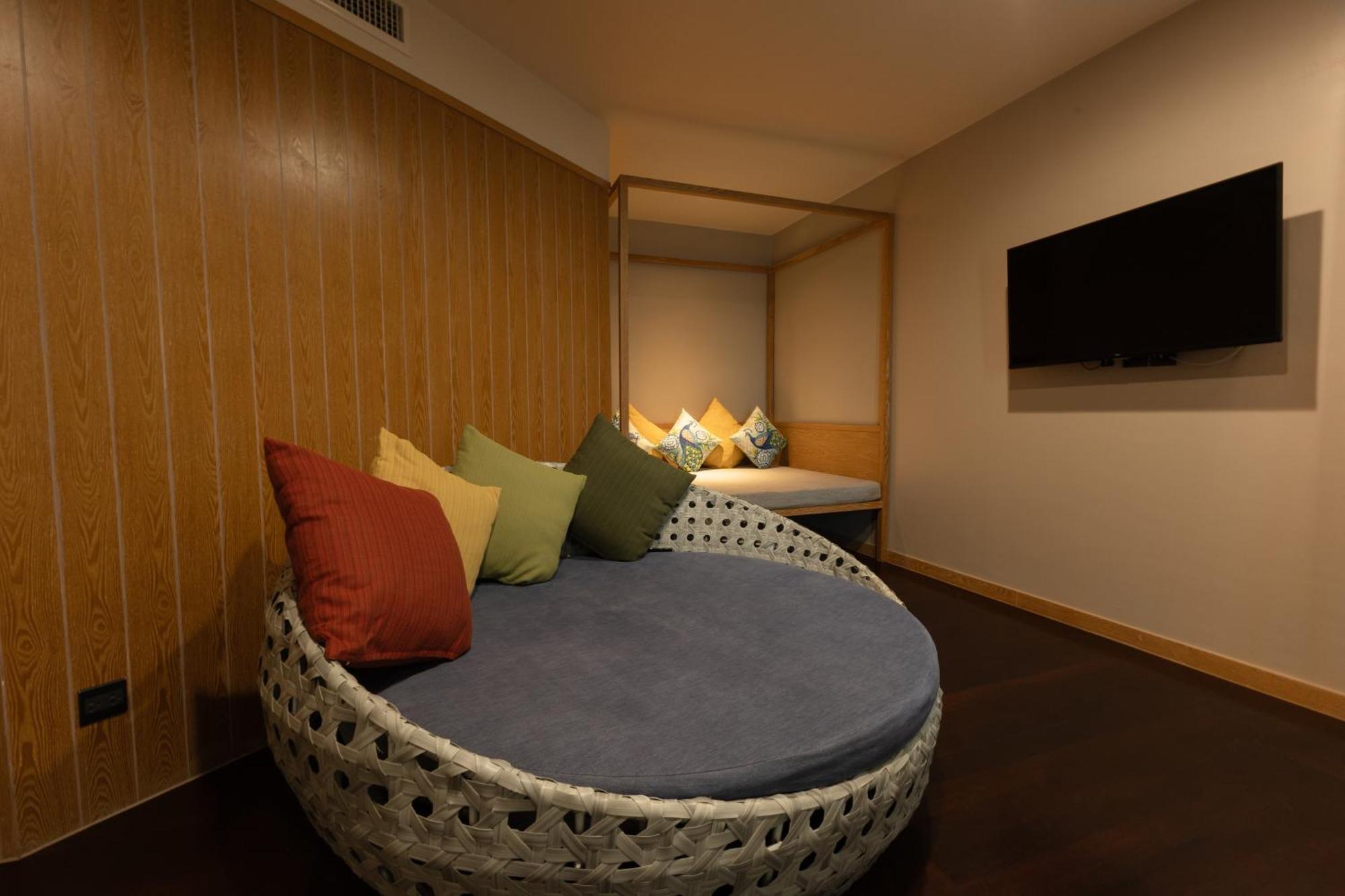 Andaman Cannacia Resort & Spa - Sha Extra Plus Kata Beach  Exterior photo